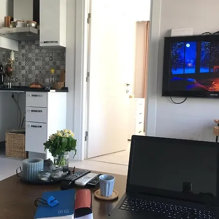 Site Ici Daire, Karsiyaka Sahile Yakin , Lux ,ferah 1+1 Studio. شقة إزمير