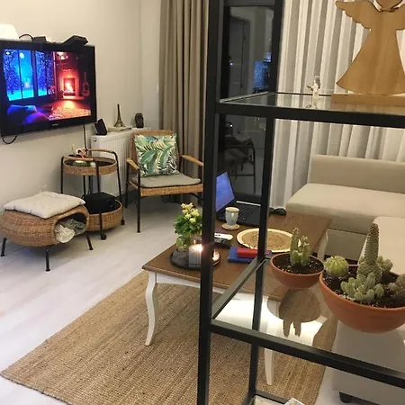 Site Ici Daire, Karsiyaka Sahile Yakin , Lux ,ferah 1+1 Studio. شقة إزمير