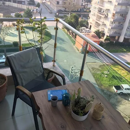 Site Ici Daire, Karsiyaka Sahile Yakin , Lux ,ferah 1+1 Studio. *