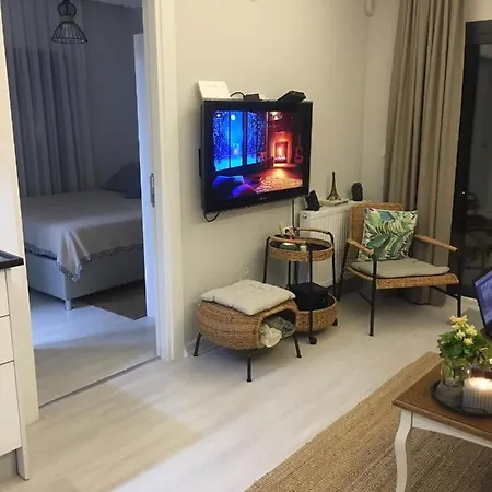 דירה Site Ici Daire, Karsiyaka Sahile Yakin , Lux ,ferah 1+1 Studio. איזמיר