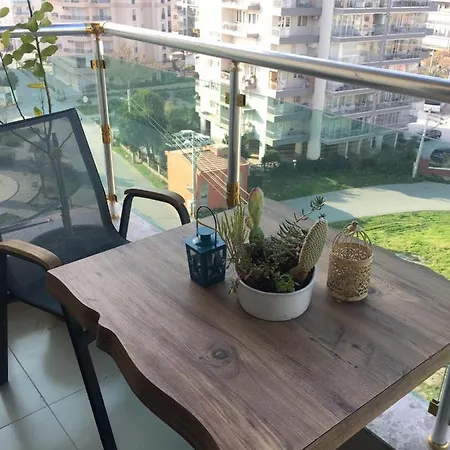 Site Ici Daire, Karsiyaka Sahile Yakin , Lux ,ferah 1+1 Studio. Daire İzmir